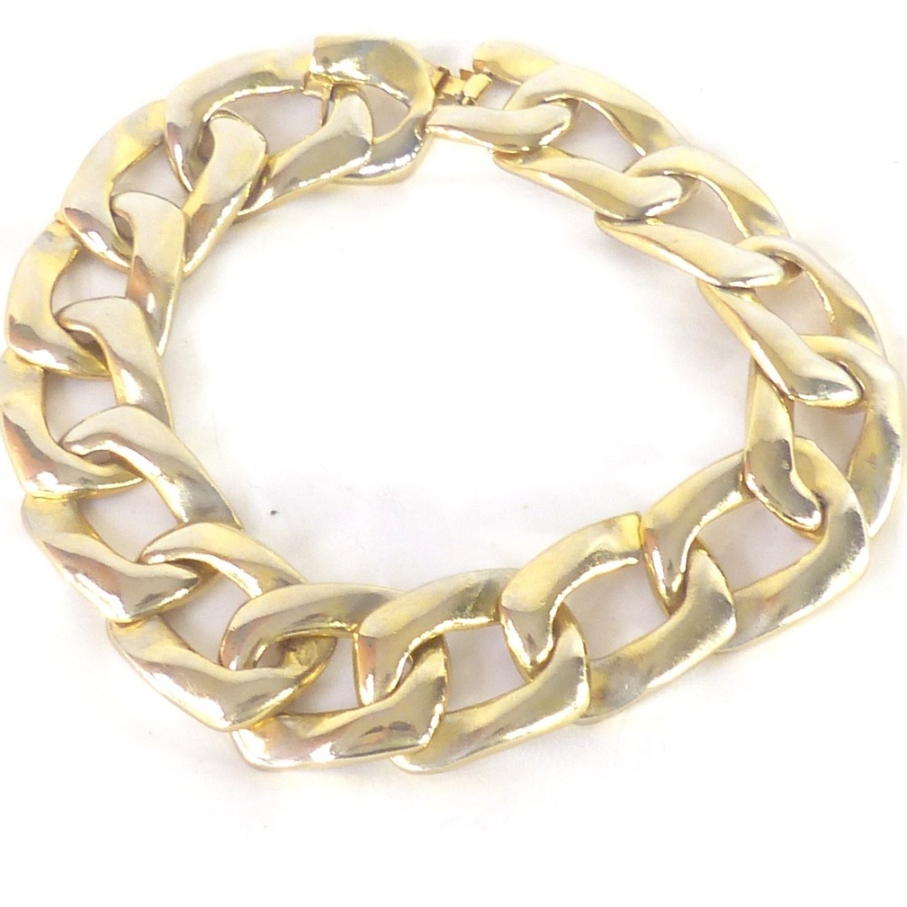 Heavy Gold like plated necklace.